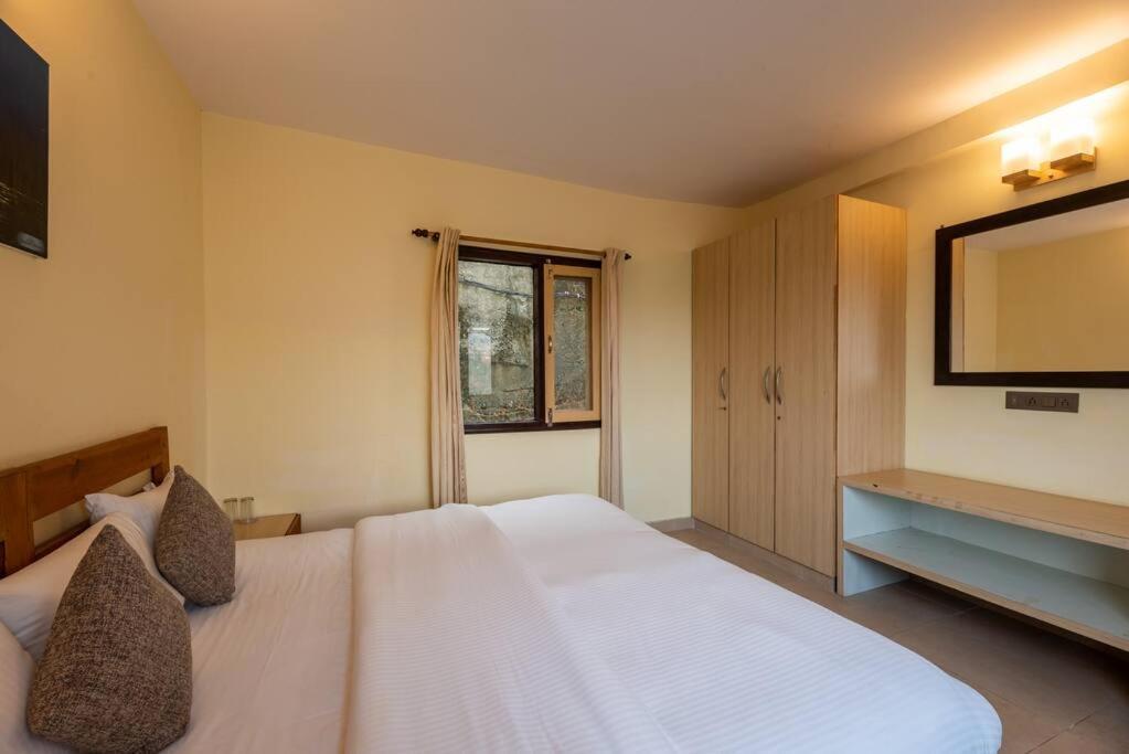 Dream Cottage 3 Pet-Friendly 2Br W Mountain View Mukteshwar Exterior photo